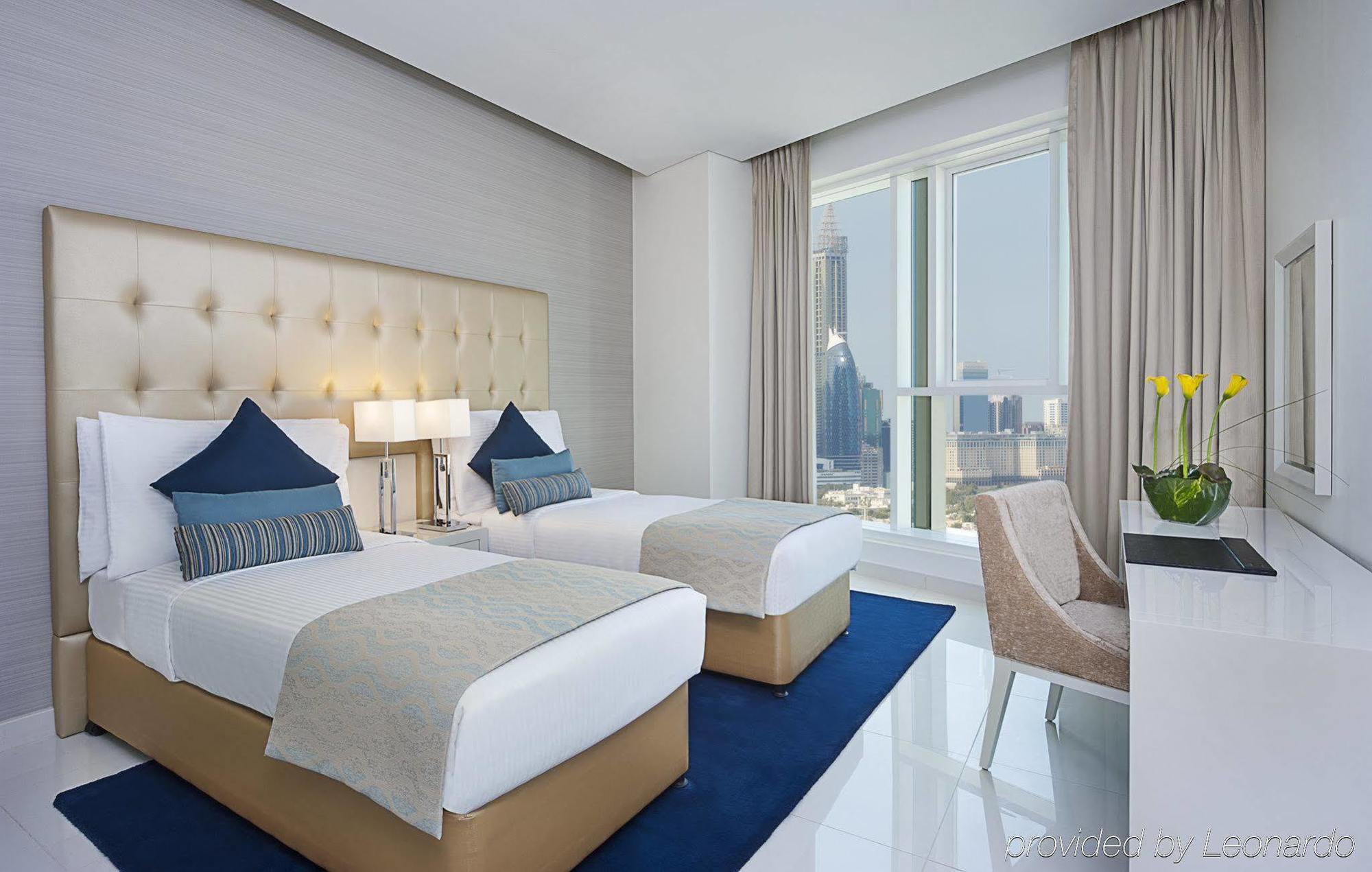 Damac Maison The Vogue Dubái Exterior foto Deluxe Room