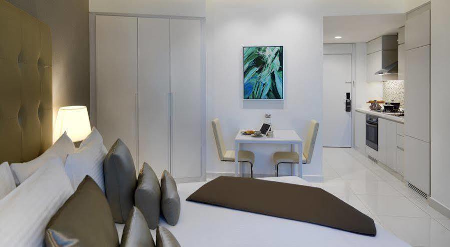 Damac Maison The Vogue Dubái Exterior foto A typical apartment interior